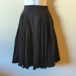 Laura Byrnes California Little Jun Skirt in Black